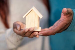 Samen een woning kopen zonder samenlevingscontract: waar moet je op letten?